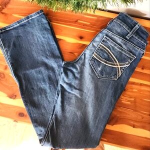 Ariat 27x34 Arrow midrise bootcut jeans